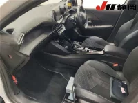 Peugeot 208 лот № 3017 оценка 4  с аукциона в Японии 5