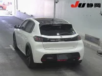 Peugeot 208 лот № 3017 оценка 4  с аукциона в Японии 1