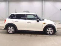 BMW MINI лот № 3062 оценка 4  с аукциона в Японии 2