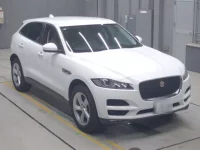 Jaguar F-PACE лот № 30126 оценка 4  с аукциона в Японии 4