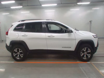 Chrysler JEEP CHEROKEE
