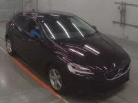 Volvo V40 лот № 38022 оценка 4.5  с аукциона в Японии 4