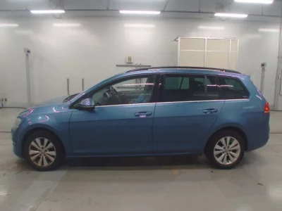 Volkswagen GOLF VARIANT