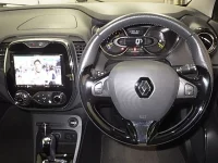 Renault Captur лот № 13 оценка 4  с аукциона в Японии 2