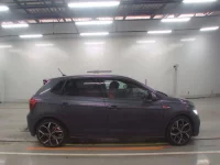 Volkswagen POLO лот № 38030 оценка 4.5  с аукциона в Японии 2