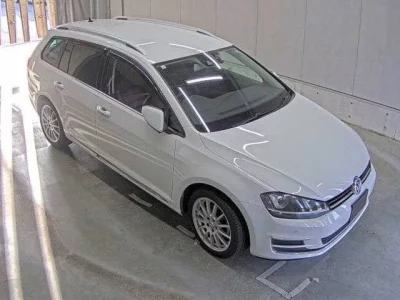 Volkswagen GOLF VARIANT