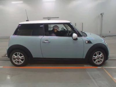 BMW MINI