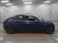 Tesla MODEL3 лот № 38057 оценка 4  с аукциона в Японии 2