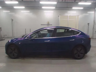 Tesla MODEL3