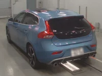 Volvo V40 лот № 38063 оценка 3.5  с аукциона в Японии 5