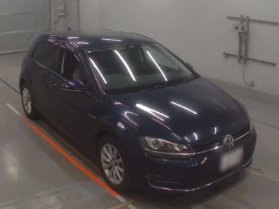 Volkswagen GOLF  с аукциона в Японии