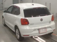 Volkswagen POLO лот № 38079 оценка 4.5  с аукциона в Японии 5