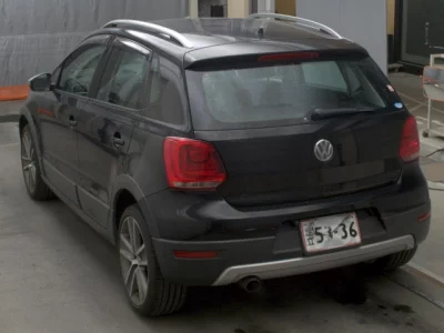 Volkswagen CROSS POLO