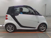 Smart FORTWO лот № 38099 оценка 4  с аукциона в Японии 2