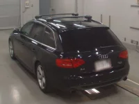 Audi A4 лот № 38114 оценка 4  с аукциона в Японии 5