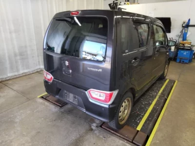 Suzuki WAGON R  с аукциона в Японии