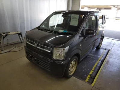 Suzuki WAGON R  с аукциона в Японии