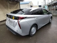 Toyota Prius лот № 12140 оценка 4  с аукциона в Японии 2