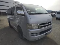 Toyota HIACE VAN лот № 4325 оценка 3  с аукциона в Японии 1