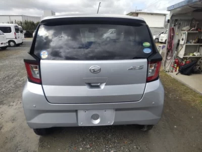 Daihatsu MIRA E S