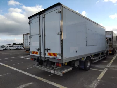 Mitsubishi FUSO FIGHTER  с аукциона в Японии