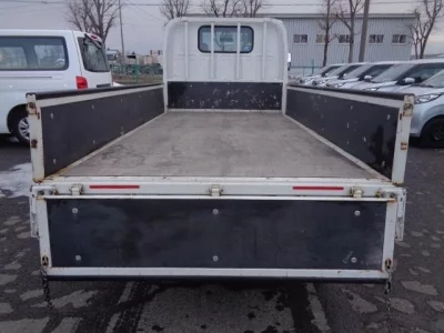 Nissan ATLAS  с аукциона в Японии