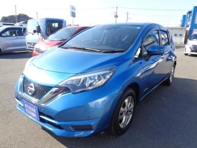 Nissan NOTE  с аукциона в Японии