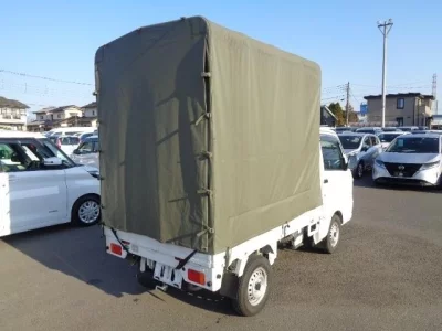 Nissan CLIPPER TRUCK