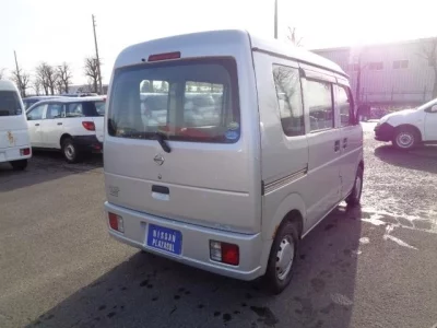 Nissan CLIPPER VAN