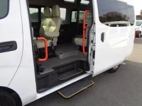 Nissan CARAVAN VAN лот № 5632 оценка 3.5  с аукциона в Японии 7