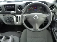 Nissan CARAVAN VAN лот № 5631 оценка 3.5  с аукциона в Японии 4