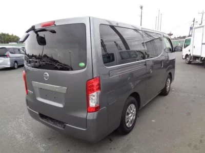 Nissan CARAVAN VAN  с аукциона в Японии