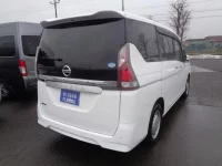 Nissan SERENA лот № 2208 оценка 4  с аукциона в Японии 1