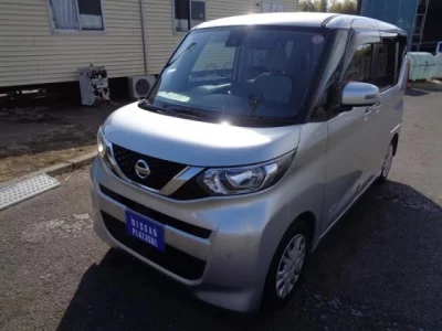 Nissan ROOX  с аукциона в Японии