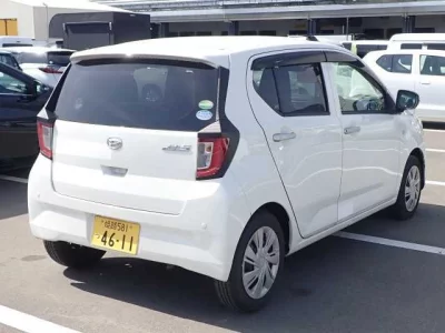 Daihatsu MIRA E S
