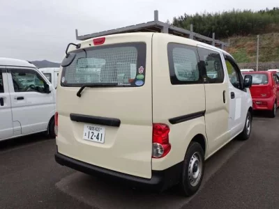 Mitsubishi DELICA