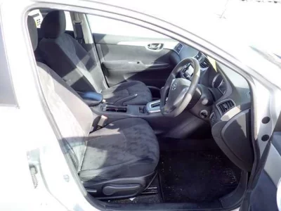 Nissan SYLPHY  с аукциона в Японии