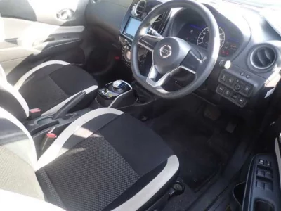 Nissan NOTE  с аукциона в Японии