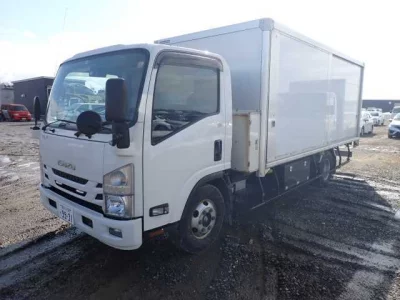 Isuzu ELF