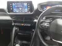 Peugeot 208 лот № 38171 оценка 4.5  с аукциона в Японии 8