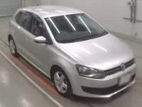 Volkswagen POLO лот № 38173 оценка 4  с аукциона в Японии 4