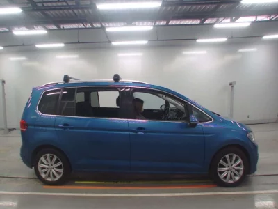 Volkswagen GOLF TOURAN