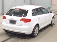 Audi A3 лот № 3312 оценка 4  с аукциона в Японии 1