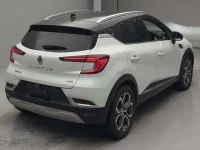 Renault Captur лот № 5016 оценка 4  с аукциона в Японии 1