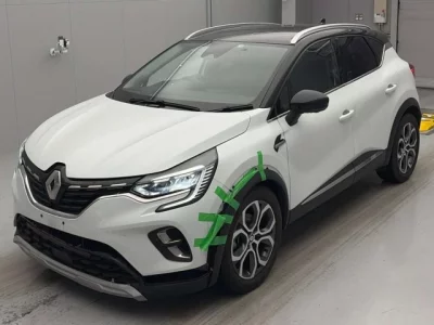 Renault Captur  с аукциона в Японии