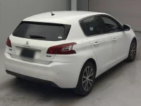Peugeot 308 лот № 5059 оценка 3.5  с аукциона в Японии 1