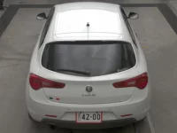 Alfa Romeo Giulietta лот № 17071 оценка 3.5  с аукциона в Японии 5