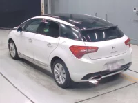 Citroen DS5 лот № 10037 оценка 4  с аукциона в Японии 5