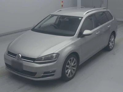 Volkswagen GOLF VARIANT