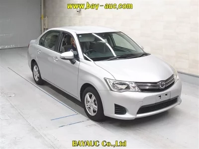 Toyota COROLLA AXIO  с аукциона в Японии